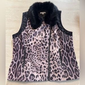Alberto Makali Black animal print w/Faux Fur Vest Size XL